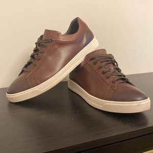 Bruno Magli Business Casual Sneaker, Brown with Whitw Soles, Size 13, Worn Twice